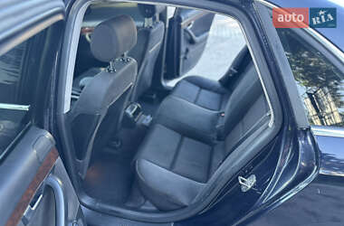 Седан Audi A4 2002 в 
