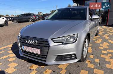 Седан Audi A4 2017 в 