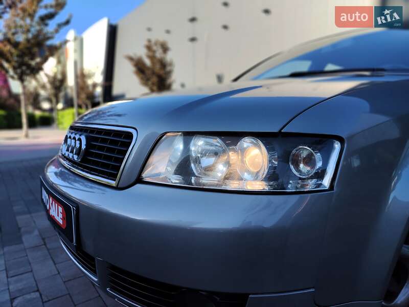 Универсал Audi A4 2004 в Киеве