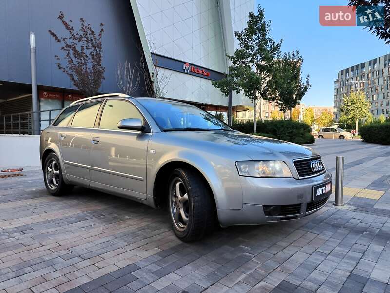 Универсал Audi A4 2004 в Киеве