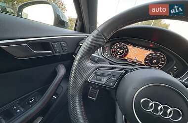 Седан Audi A4 2018 в 