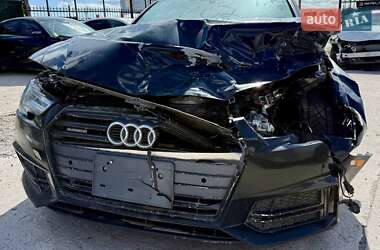 Седан Audi A4 2017 в 