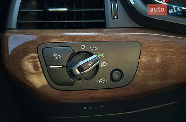 Седан Audi A4 2021 в 