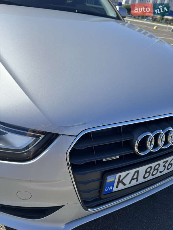 Седан Audi A4 2012 в Києві