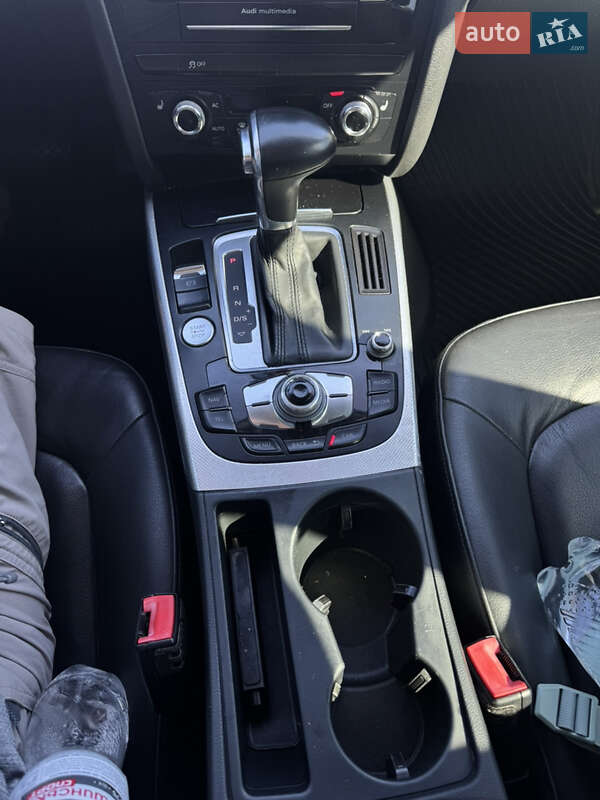 Седан Audi A4 2012 в Києві