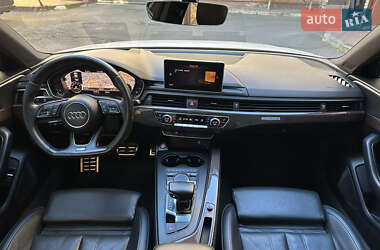Седан Audi A4 2016 в 