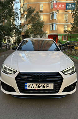 Седан Audi A4 2016 в 