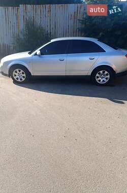 Седан Audi A4 2001 в 