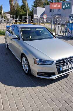Седан Audi A4 2014 в Львове