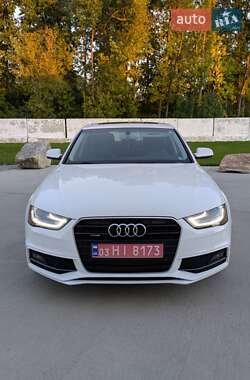 Седан Audi A4 2015 в 