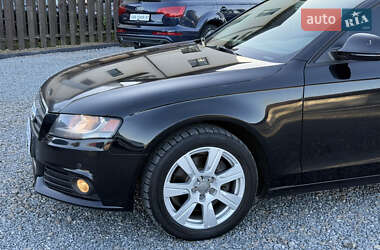Седан Audi A4 2009 в 