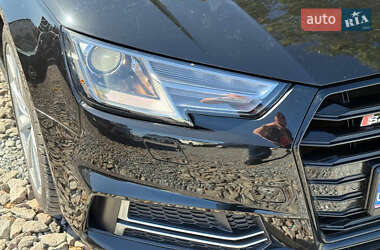 Седан Audi A4 2017 в 