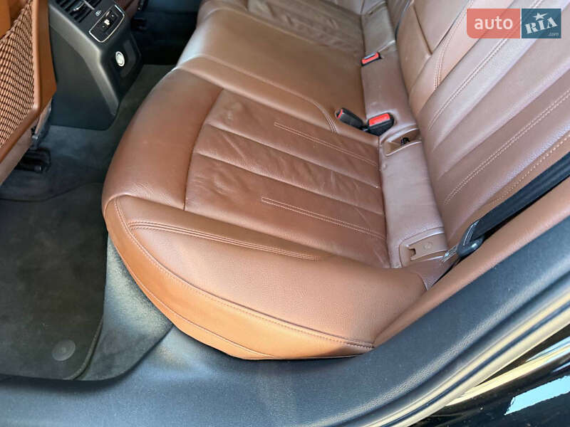 Седан Audi A4 2017 в Стрию