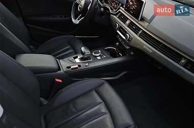 Седан Audi A4 2018 в 