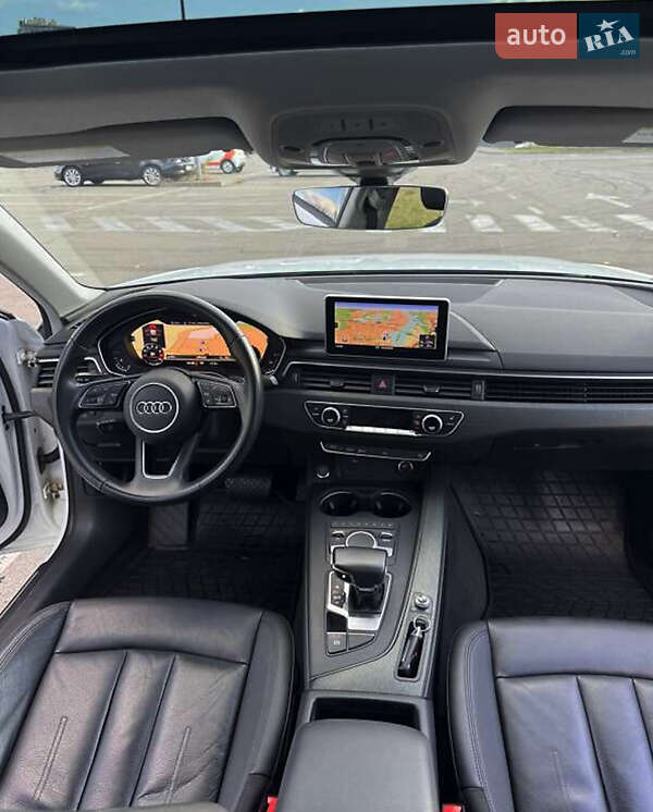 Седан Audi A4 2018 в Киеве
