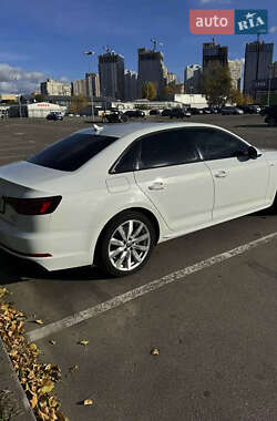 Седан Audi A4 2018 в 