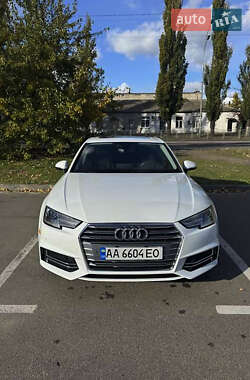 Седан Audi A4 2018 в 