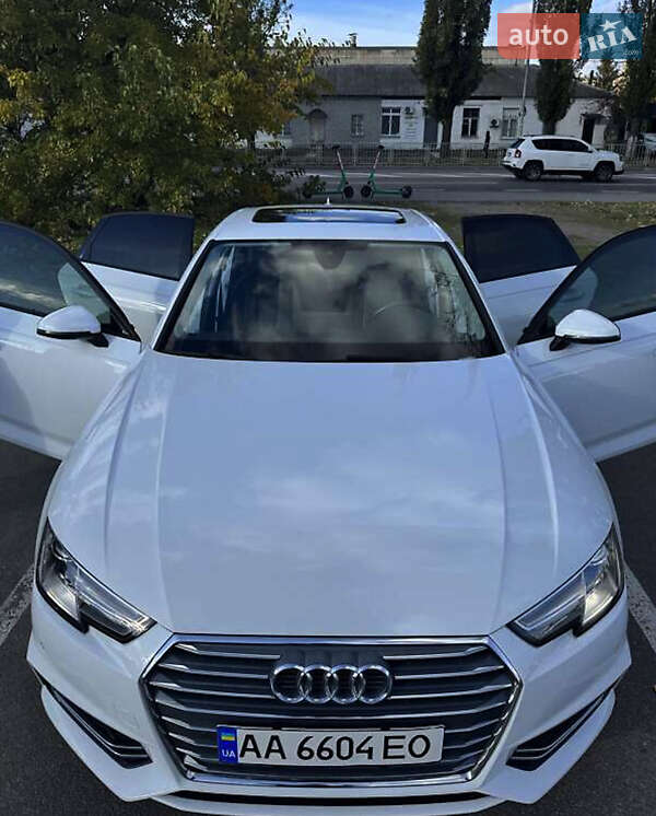 Седан Audi A4 2018 в Киеве