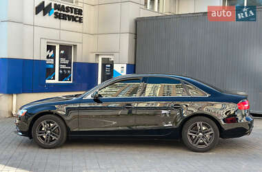 Седан Audi A4 2012 в 