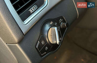 Седан Audi A4 2012 в 