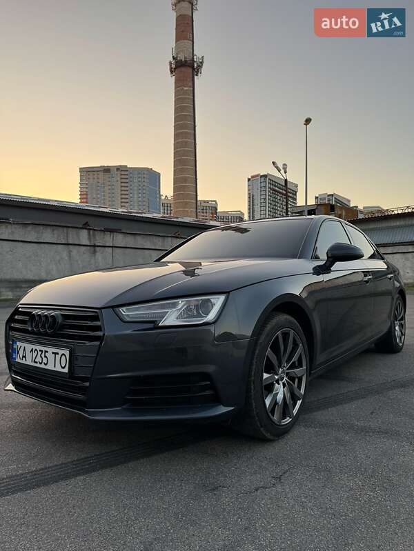 Седан Audi A4 2017 в 