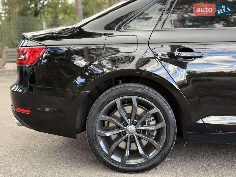 Седан Audi A4 2017 в Виннице