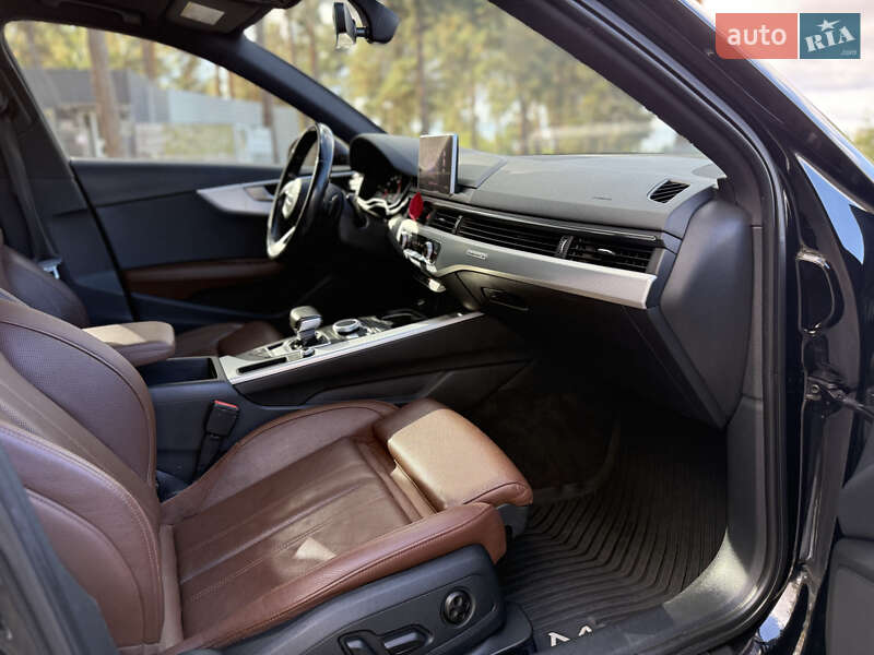 Седан Audi A4 2017 в Виннице