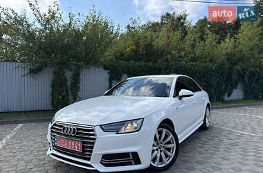 Седан Audi A4 2018 в 