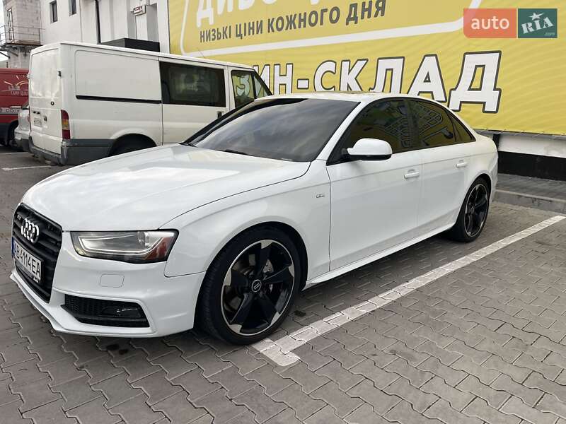 Седан Audi A4 2013 в Вінниці