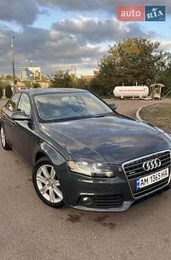 Седан Audi A4 2011 в 