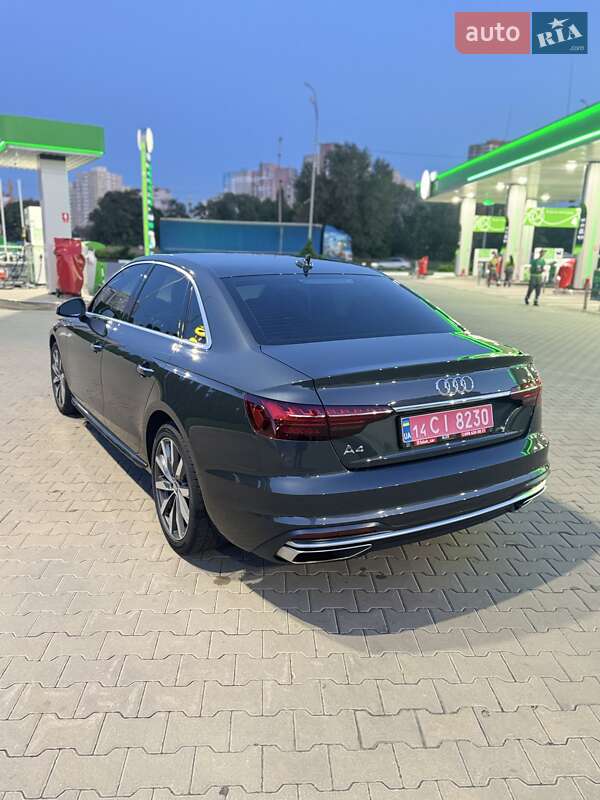 Седан Audi A4 2021 в Києві