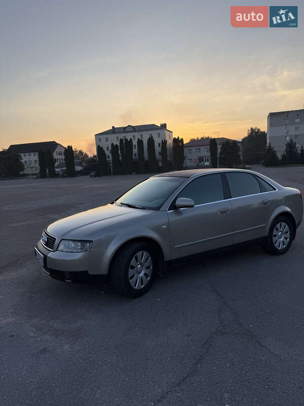Audi A4 2001