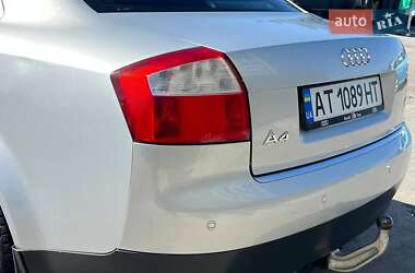 Седан Audi A4 2001 в 