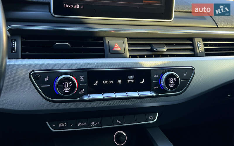 Седан Audi A4 2016 в Львове