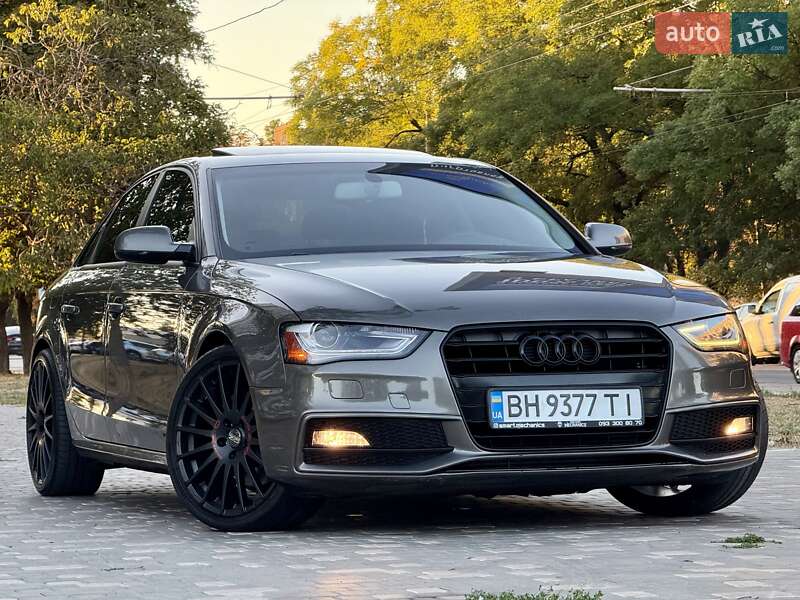 Седан Audi A4 2014 в Одессе