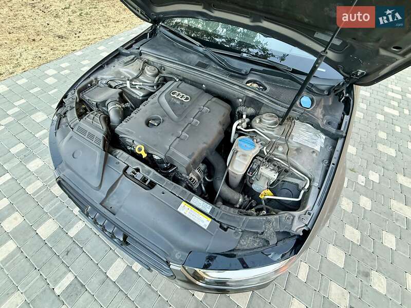 Седан Audi A4 2014 в Одессе