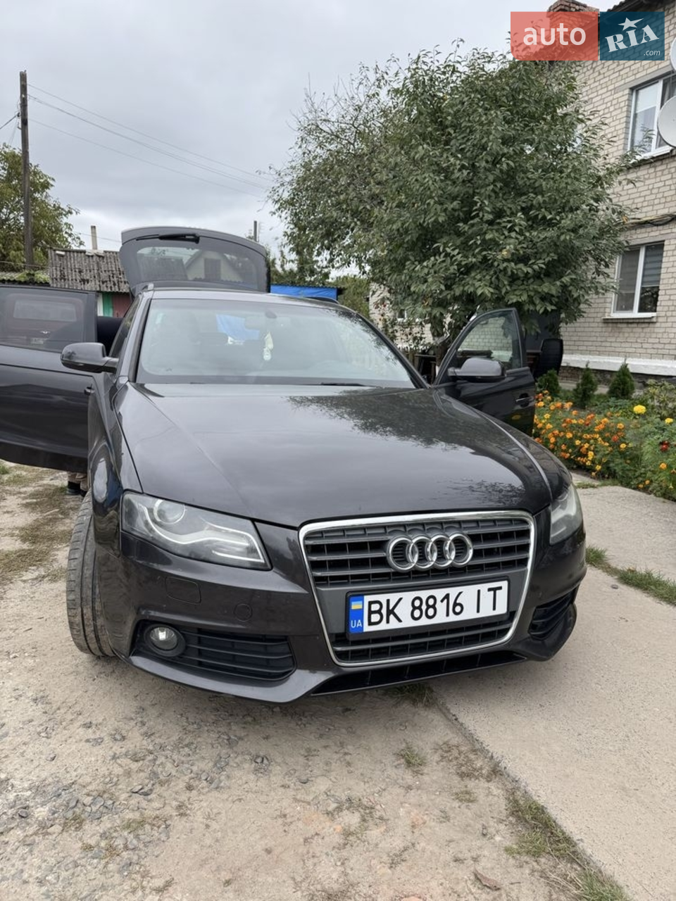 2010 Audi A4 - мініатюра 28