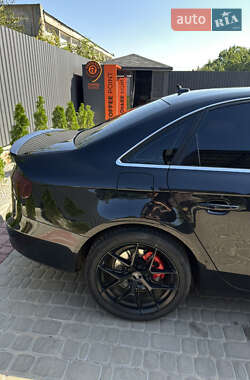 Седан Audi A4 2013 в Кропивницькому