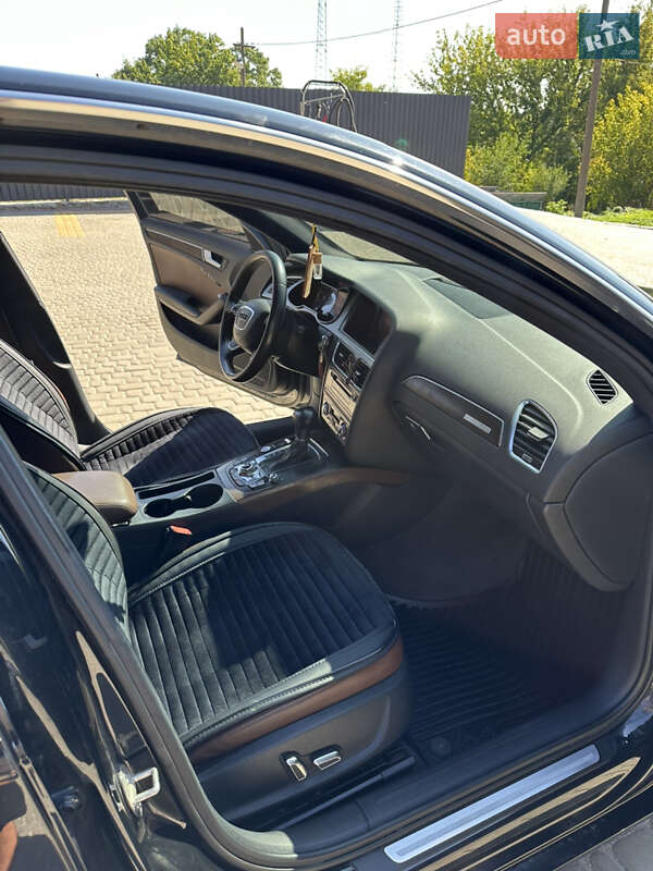 Седан Audi A4 2013 в Кропивницькому