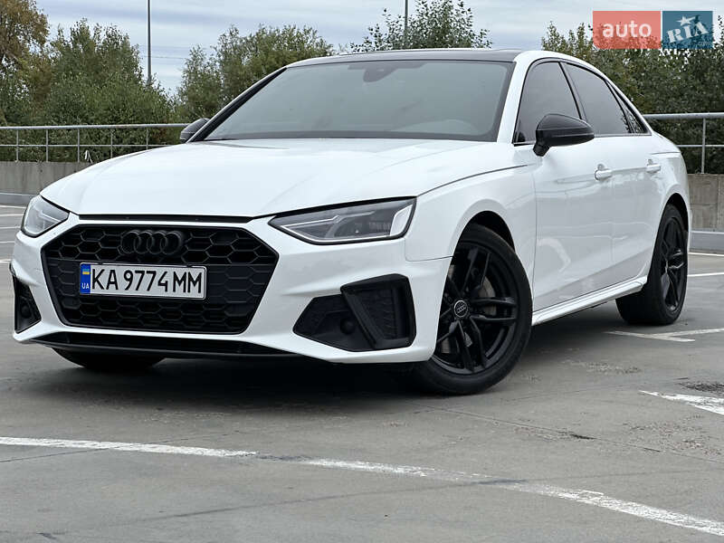 Седан Audi A4 2019 в Киеве