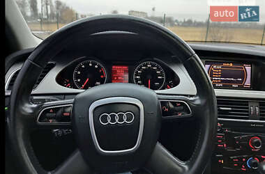 Седан Audi A4 2011 в 