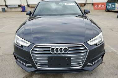 Седан Audi A4 2018 в 