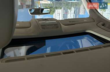 Седан Audi A4 2011 в 