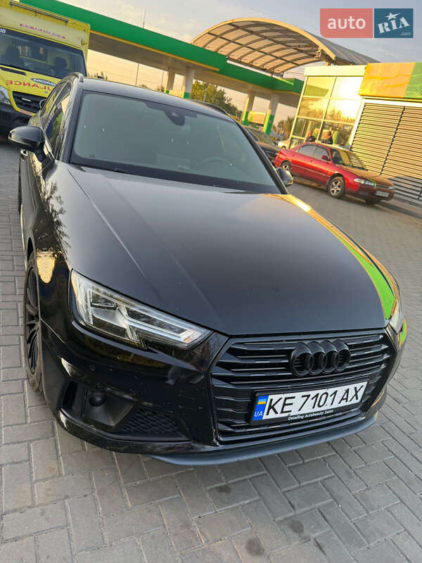 Універсал Audi A4 2019 в Павлограді