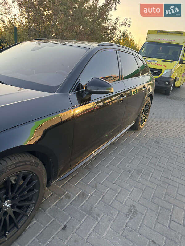 Універсал Audi A4 2019 в Павлограді