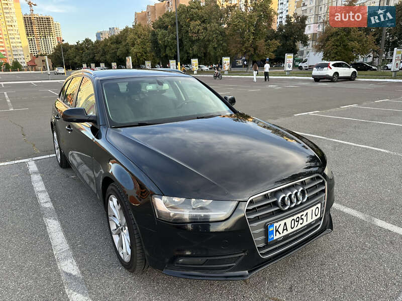 Універсал Audi A4 2015 в Києві