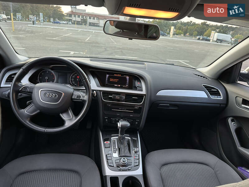 Універсал Audi A4 2015 в Києві