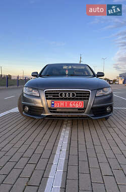 Седан Audi A4 2012 в 