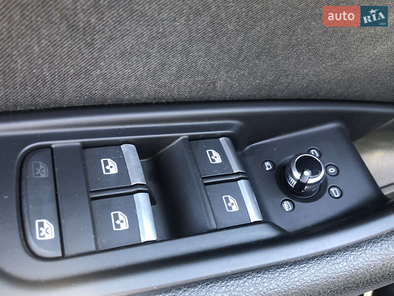 Универсал Audi A4 2018 в Чернигове