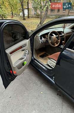 Седан Audi A4 2011 в Полтаве